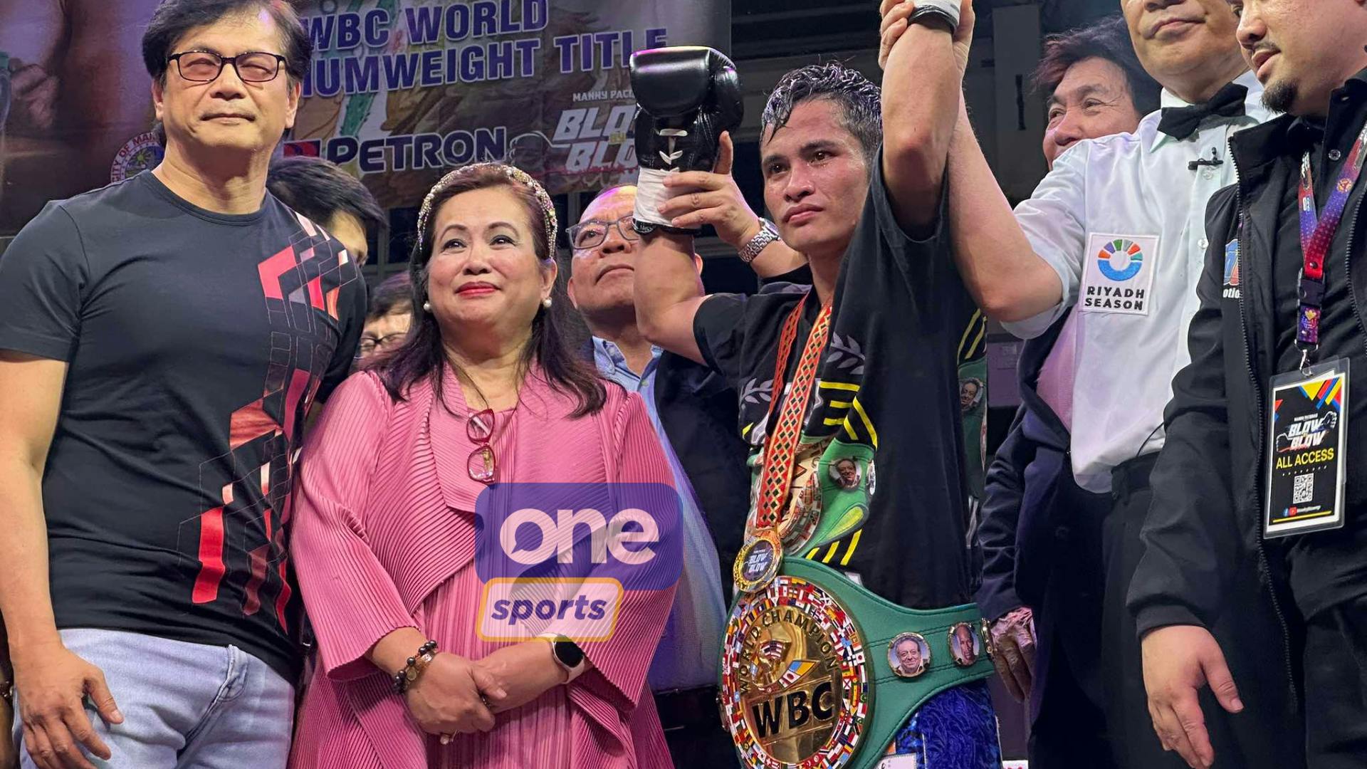 Melvin Jerusalem outclasses Luis Castillo to defend WBC minimumweight world championship